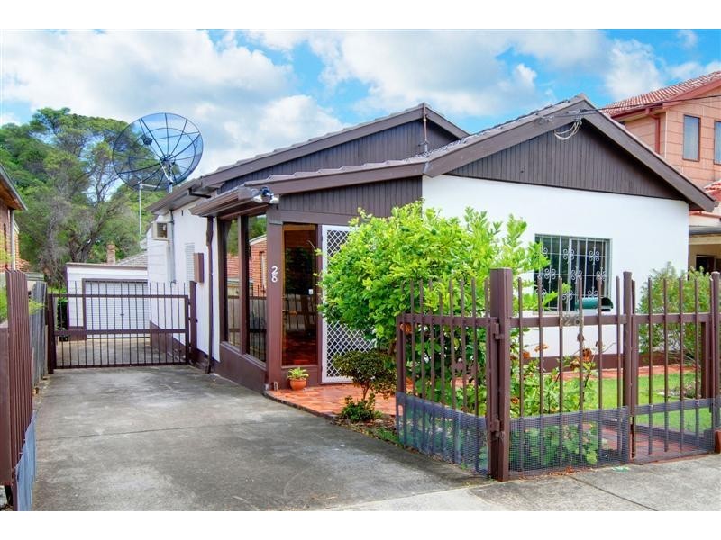 28 Wallace Street, Ashfield NSW 2131