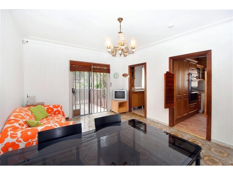 28 Wallace Street, Ashfield NSW 2131