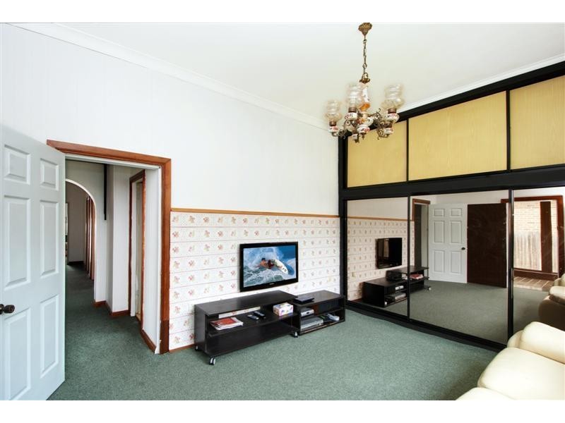 28 Wallace Street, Ashfield NSW 2131