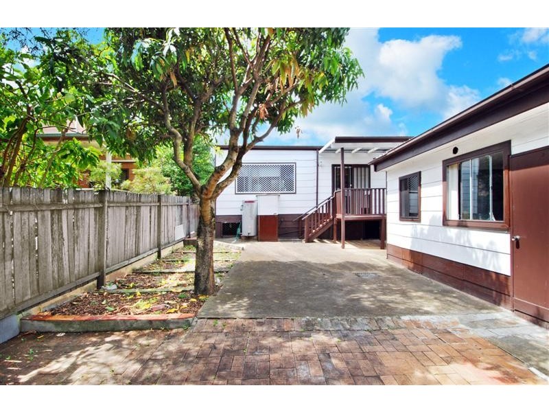 28 Wallace Street, Ashfield NSW 2131