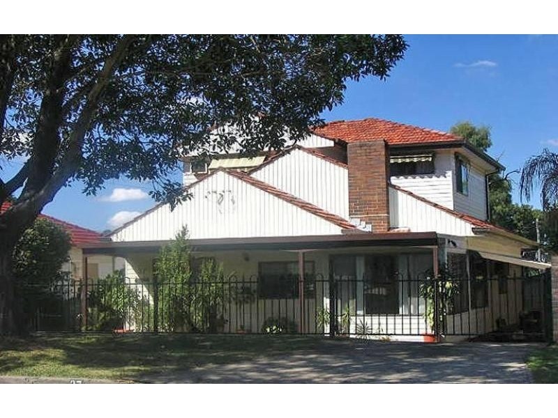 37 Maiden Street, Greenacre NSW 2190