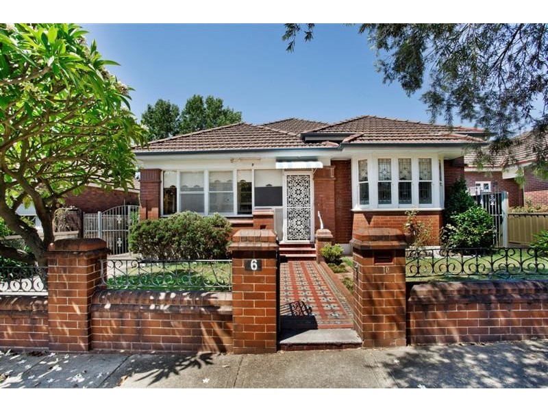 6 Ilfracombe Avenue, Burwood NSW 2134