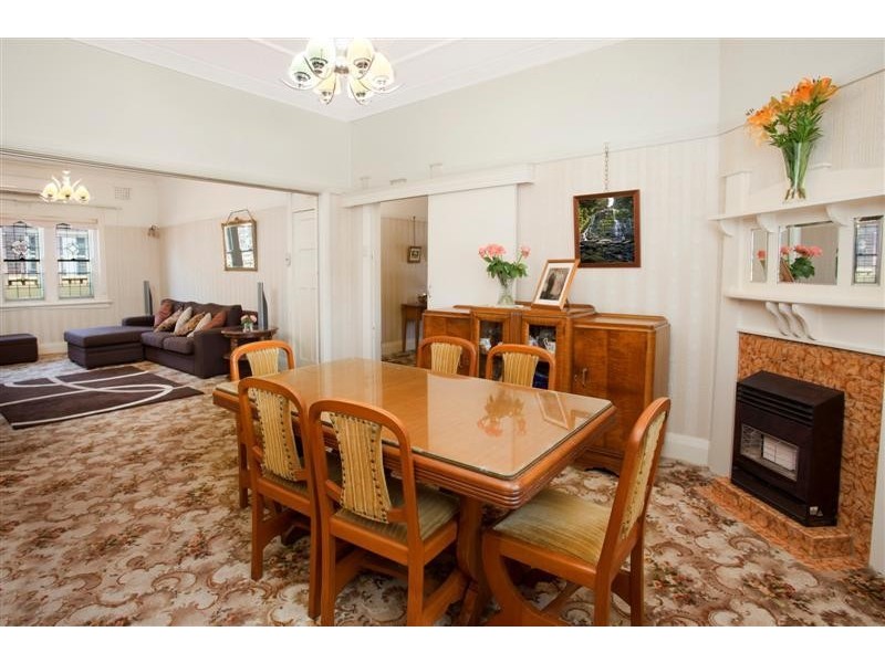 6 Ilfracombe Avenue, Burwood NSW 2134