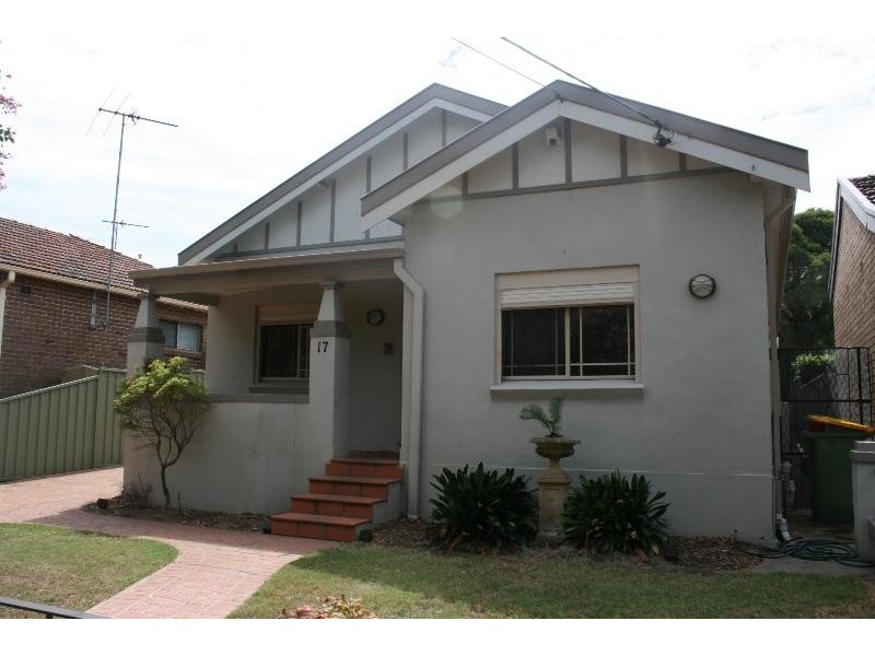 17 JAMES STREET, Strathfield South NSW 2136