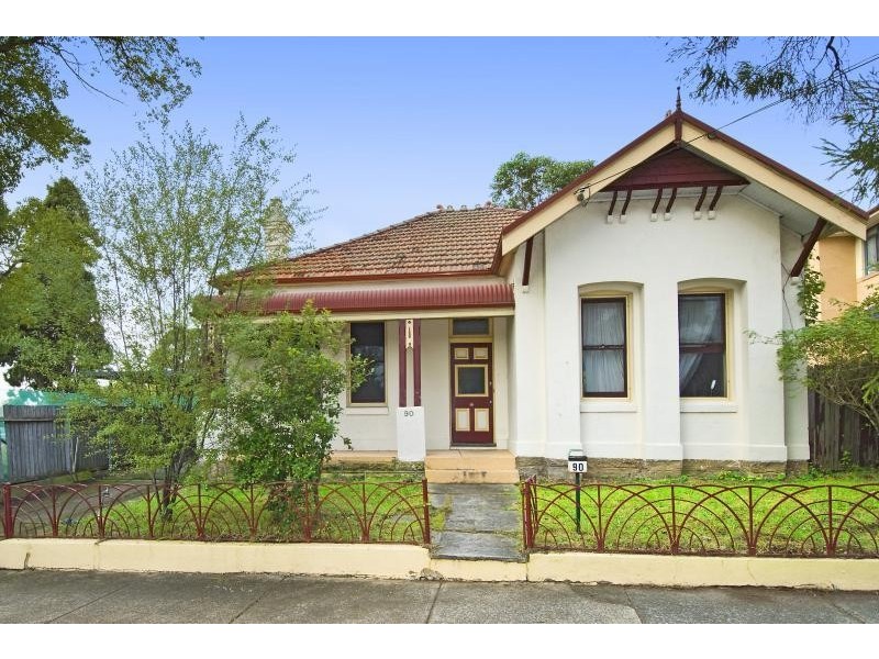 90 Holden Street, Ashfield NSW 2131