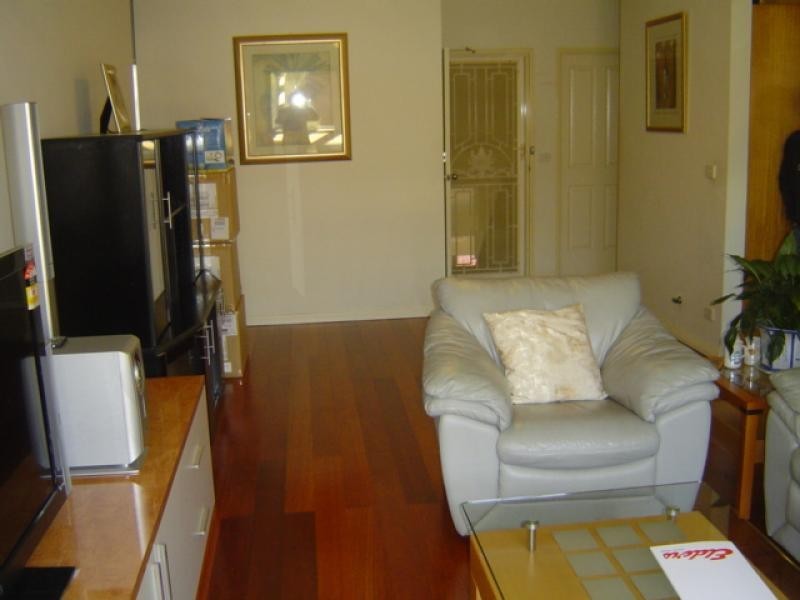 13/63 a Grosvenor Crescent, Summer Hill NSW 2130