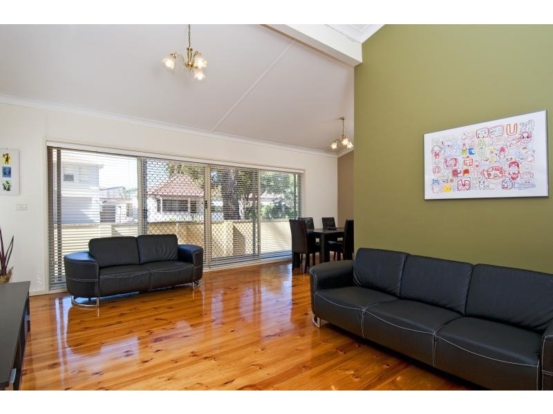 7 Kingsbury Street, Croydon Park NSW 2133