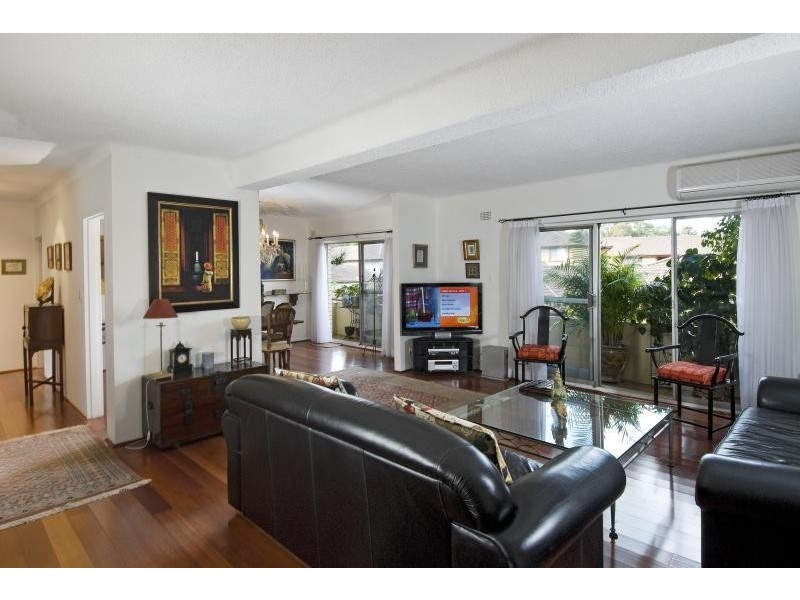 13/1 Jeffrey Street, Canterbury NSW 2193