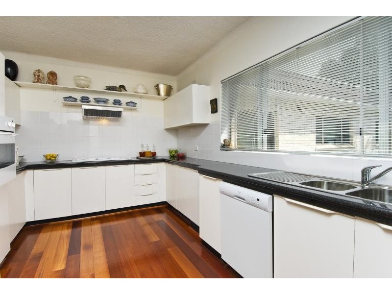 13/1 Jeffrey Street, Canterbury NSW 2193