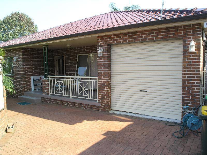 4A ROGERS STREET, Roselands NSW 2196