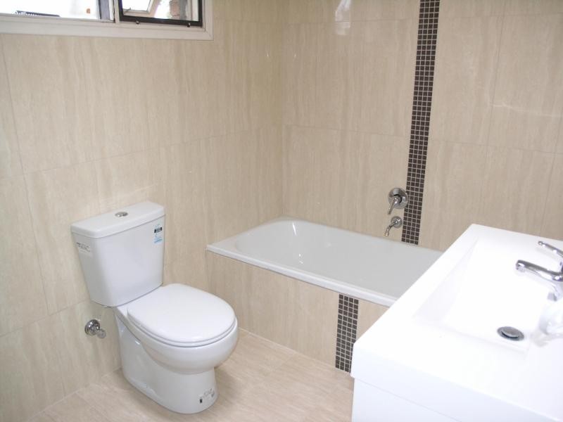 7/172 Old Kent Road, Mount Lewis NSW 2190