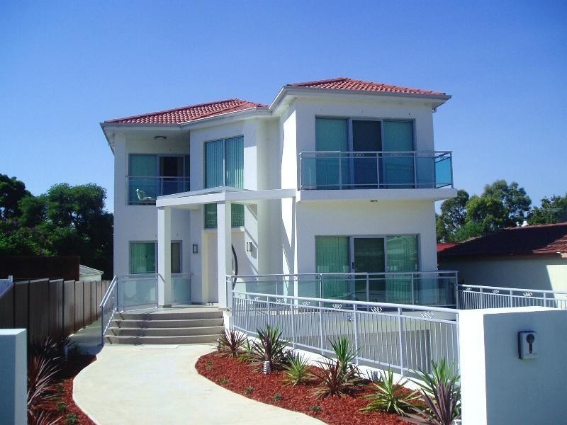 2A SHANNON STREET, Greenacre NSW 2190