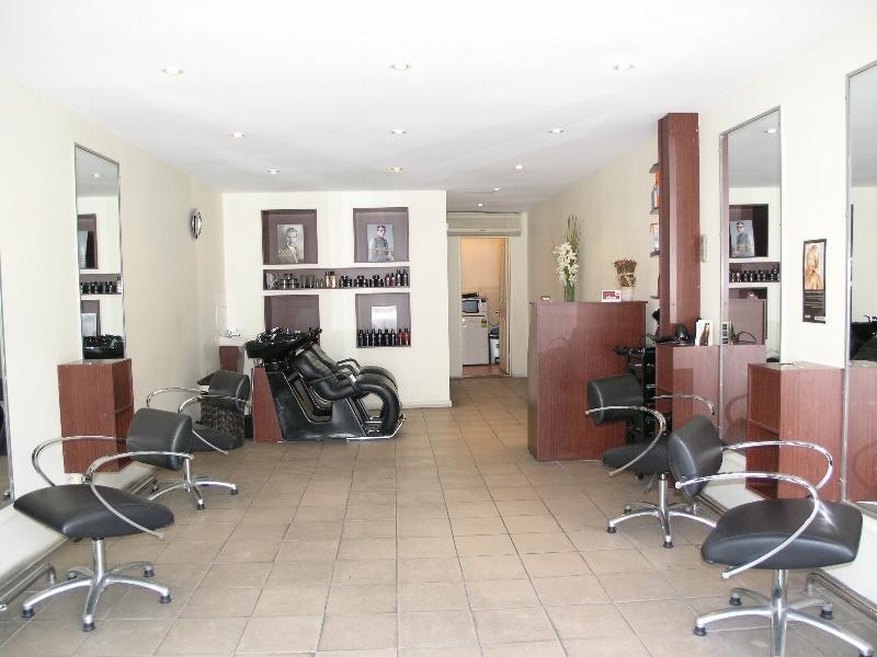 2/126 Waterloo Road, Greenacre NSW 2190