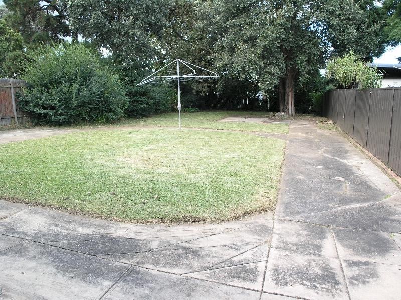 19 Lascelles Avenue, Greenacre NSW 2190