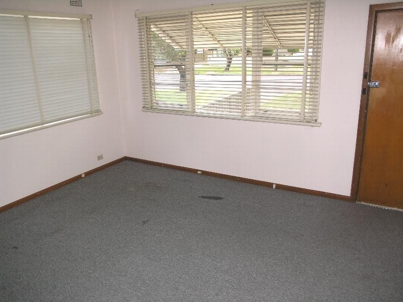 19 Lascelles Avenue, Greenacre NSW 2190