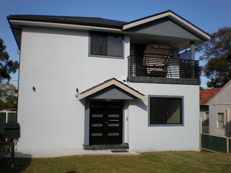 77 HILLCREST AVENUE, Greenacre NSW 2190