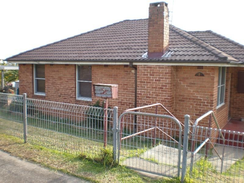 2 FRANK STREET, Mount Lewis NSW 2190