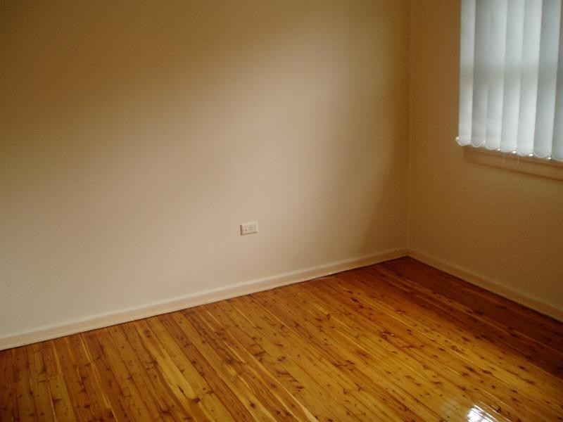 123 Macquarie Street, Greenacre NSW 2190