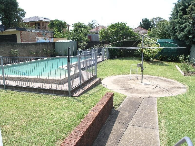 Greenacre NSW 2190