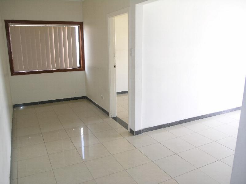 7 Hillcrest Avenue, Greenacre NSW 2190