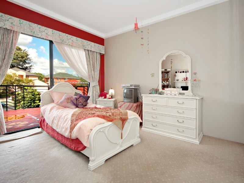 109 Mimosa Road, Greenacre NSW 2190