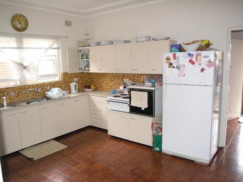 71 Mount Lewis Avenue, Punchbowl NSW 2196