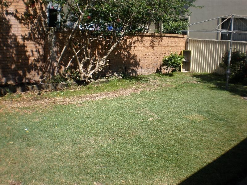 102 Waterloo Road, Greenacre NSW 2190