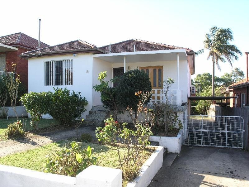 Mount Lewis NSW 2190