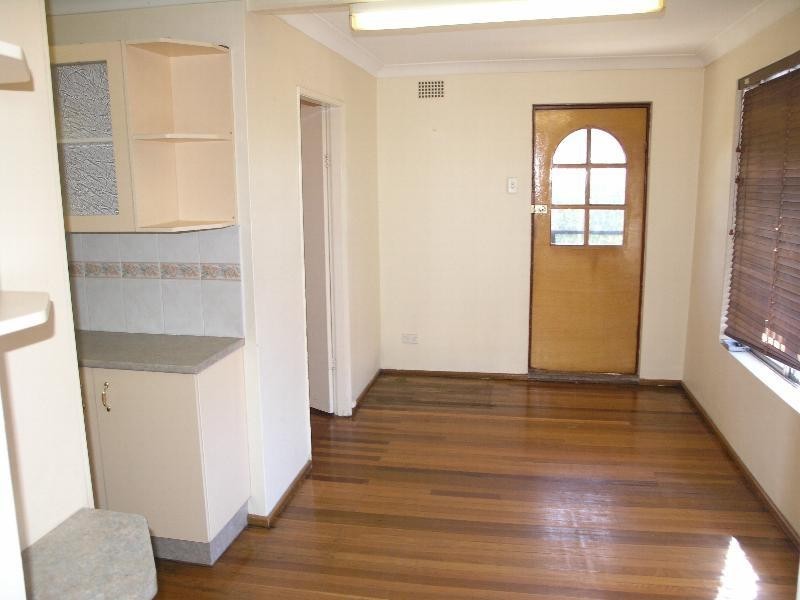 Mount Lewis NSW 2190