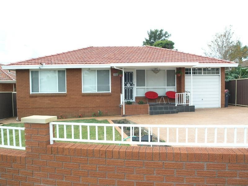 Greenacre NSW 2190
