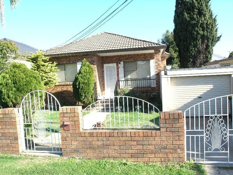 56 Highview Avenue, Greenacre NSW 2190