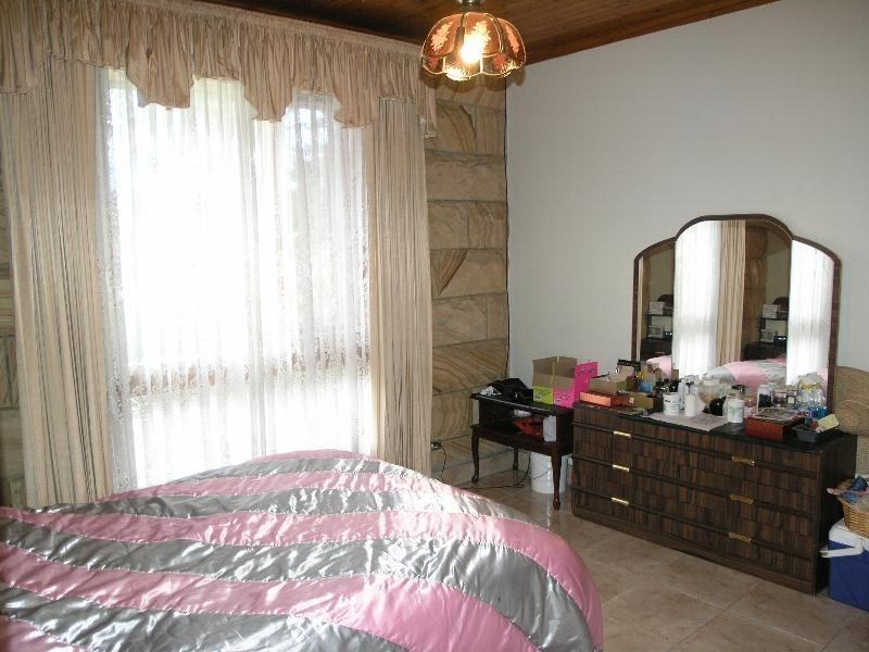 8 Welch Avenue, Greenacre NSW 2190