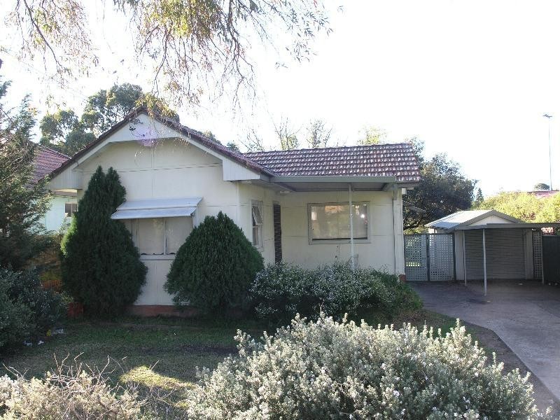 205 Juno Parade, Greenacre NSW 2190