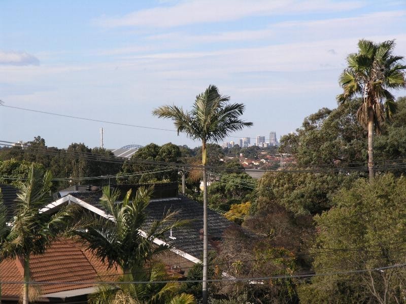 9 Buckland Street, Greenacre NSW 2190