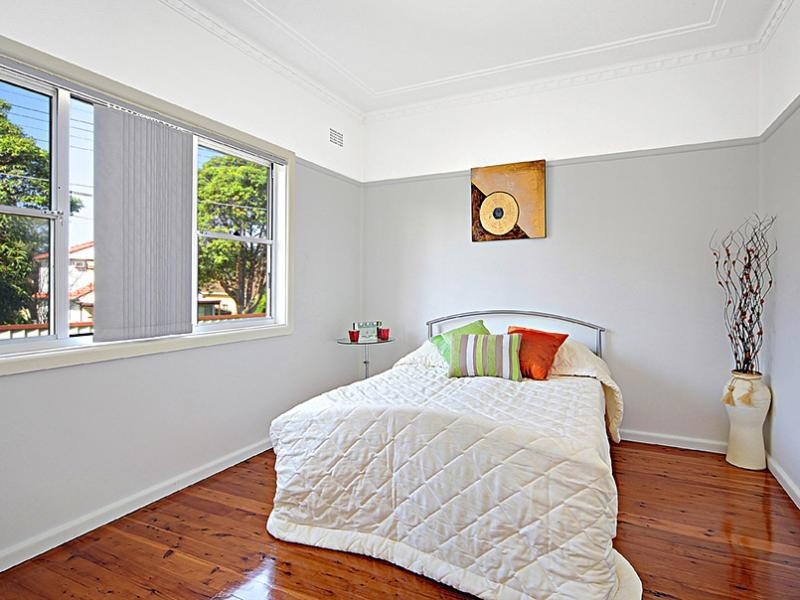 1 A Buckland Street, Greenacre NSW 2190