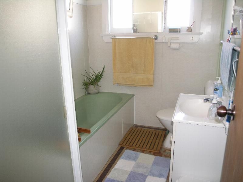 64 Noble Avenue, Greenacre NSW 2190