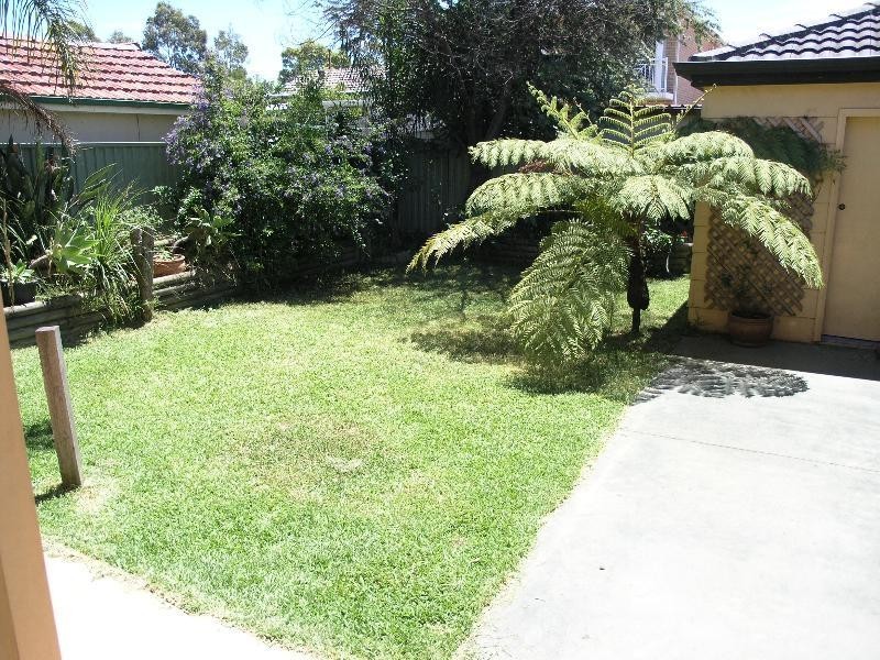 Greenacre NSW 2190