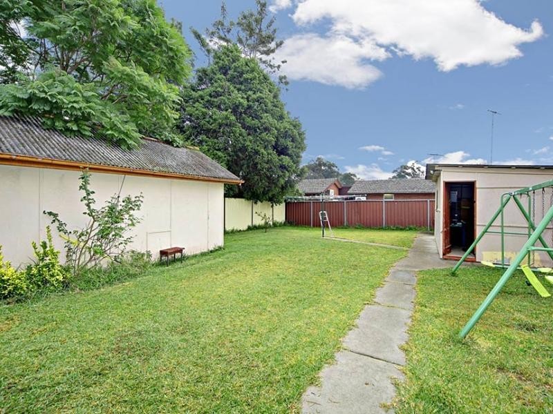 9 Mimosa Road, Greenacre NSW 2190