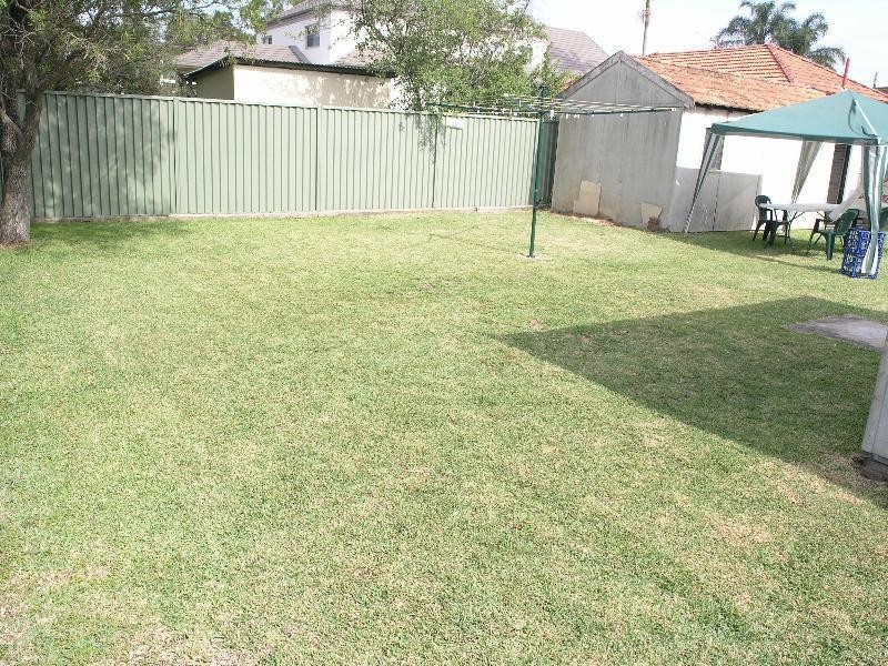 9 Shellcote Road, Greenacre NSW 2190