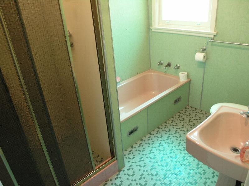 36 Riga Avenue, Greenacre NSW 2190