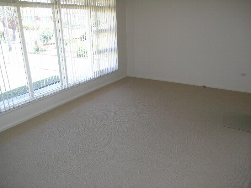 36 Riga Avenue, Greenacre NSW 2190