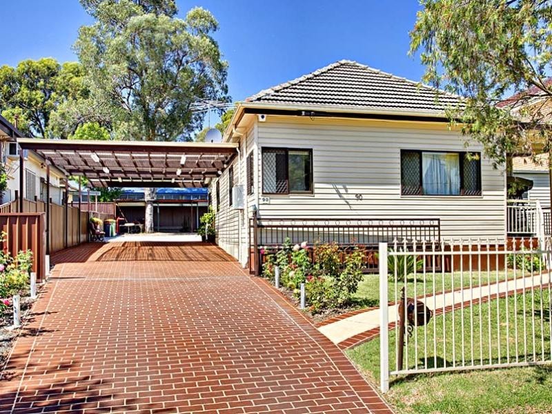 90 Boronia Road, Greenacre NSW 2190