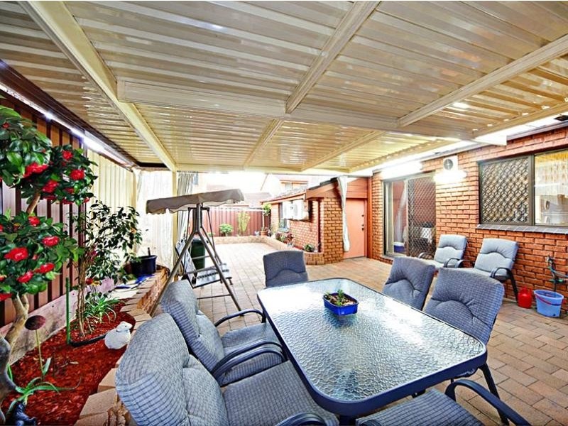 8/168 Mimosa Road, Greenacre NSW 2190