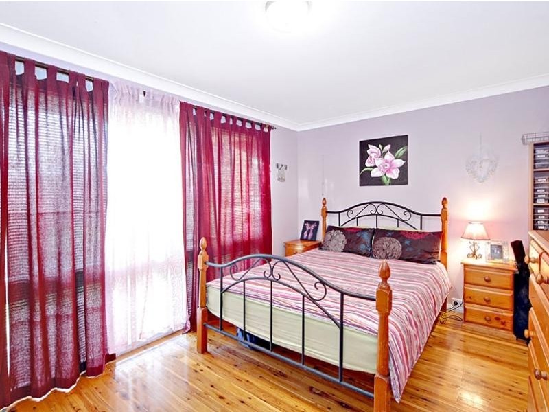 6/8 A Chiswick Road, Greenacre NSW 2190