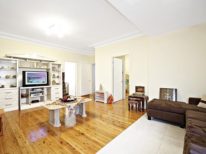 49 Lauma Avenue, Greenacre NSW 2190