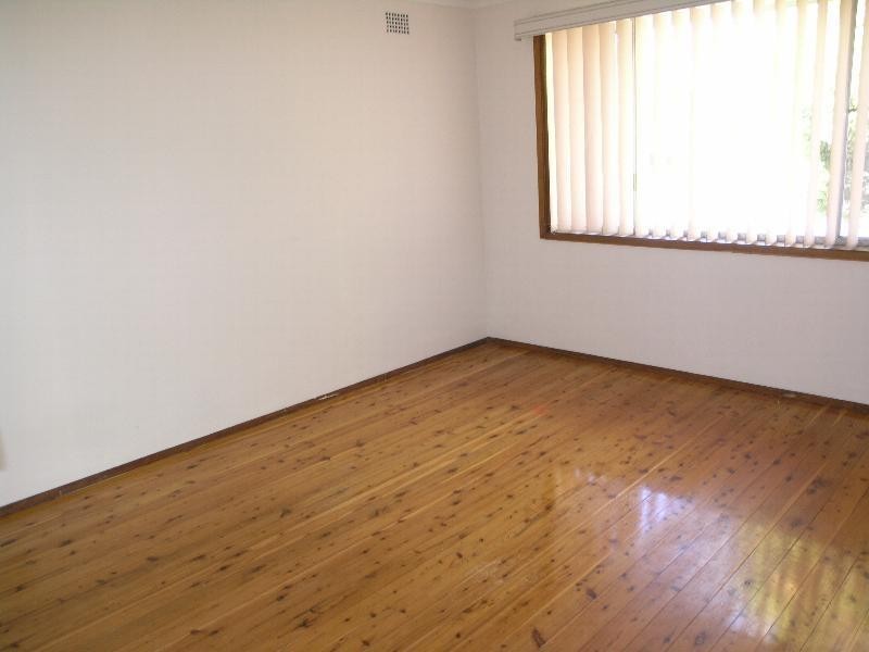 3 Lamson Place, Greenacre NSW 2190