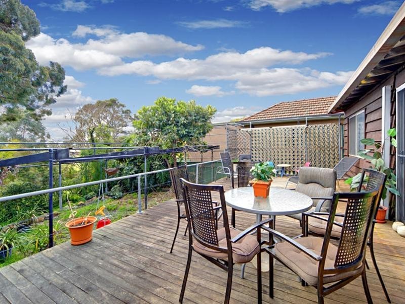 207 Juno Parade, Greenacre NSW 2190