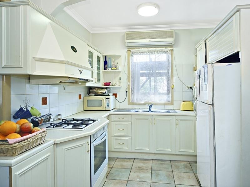 166 Juno Parade, Greenacre NSW 2190