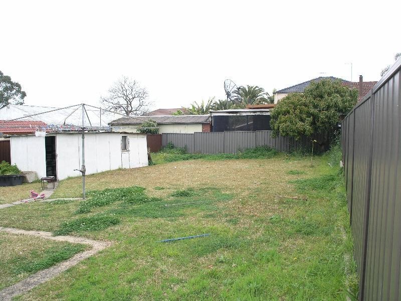 46 Shellcote Road, Greenacre NSW 2190