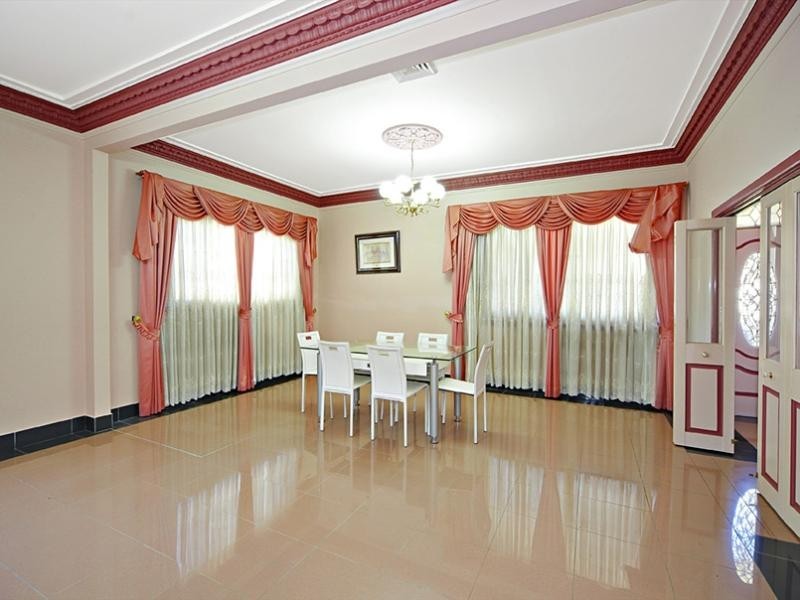 111 Acacia Avenue, Greenacre NSW 2190